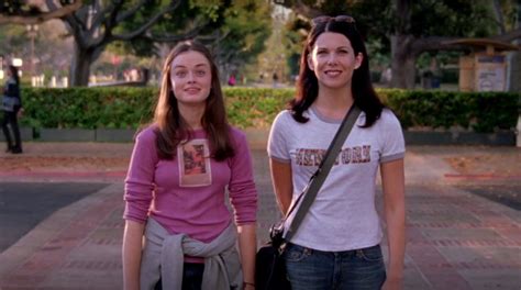 Watch Gilmore Girls .